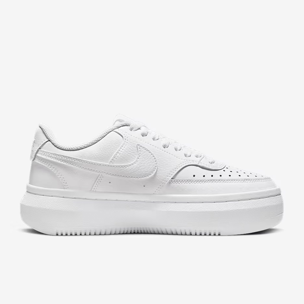 Nike Womens Court Vision Alta size 9